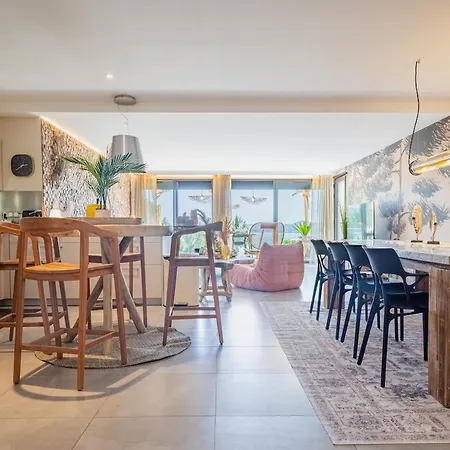 Architect's Apartment, Sea View Le Lavandou