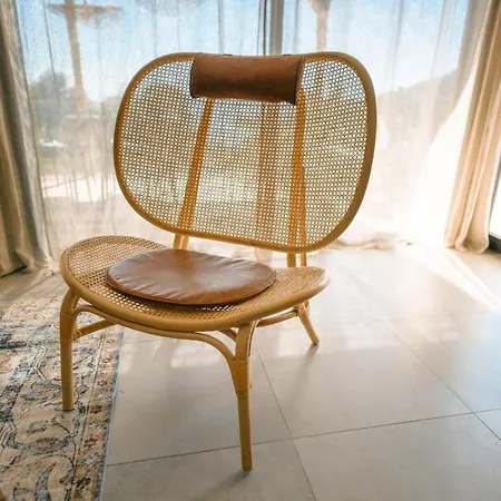 Architect's Apartment, Sea View Apartment Le Lavandou
